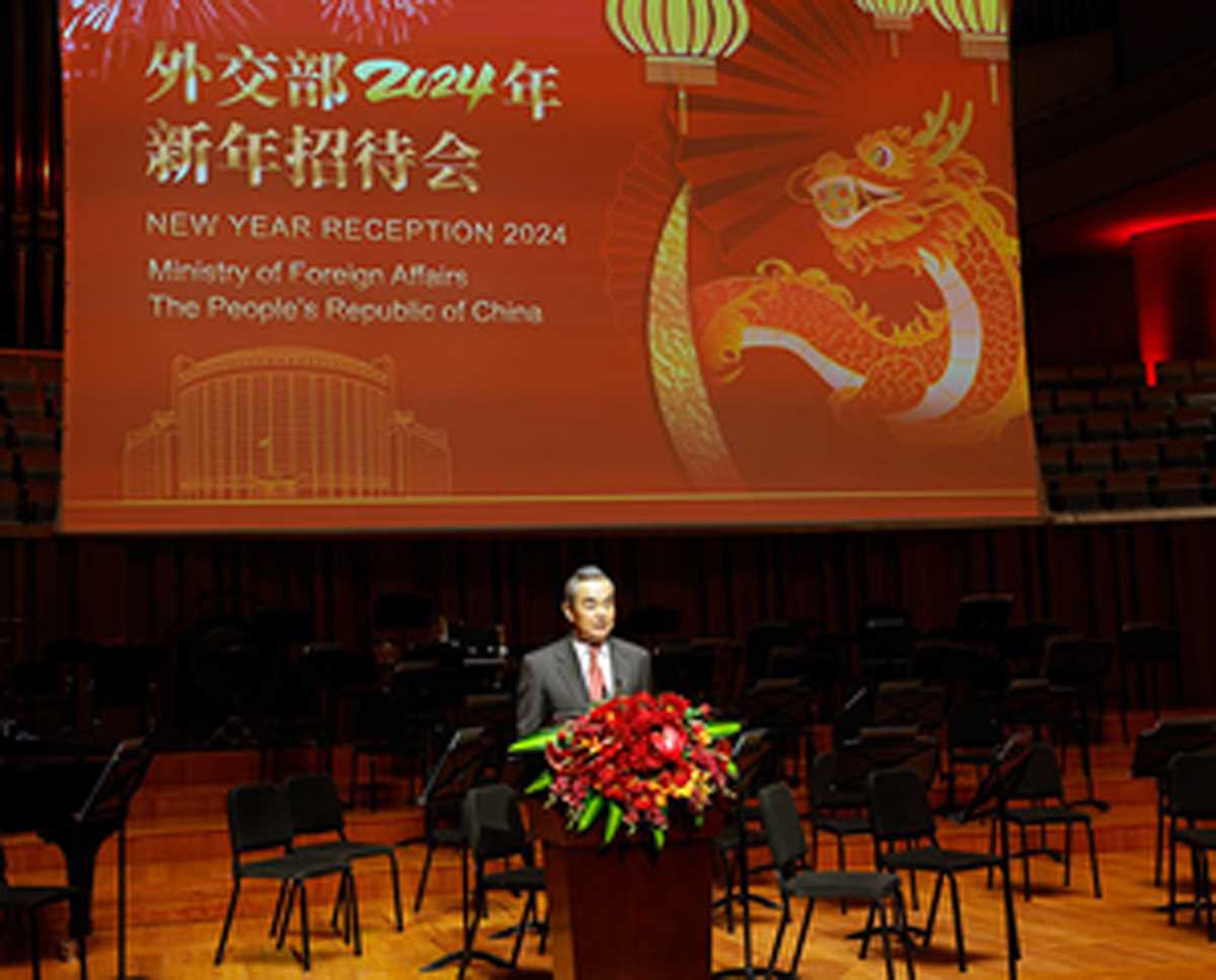 नव वर्ष के मौके पर चीनी विदेश मंत्रालय ने आयोजित किया सत्कार समारोह